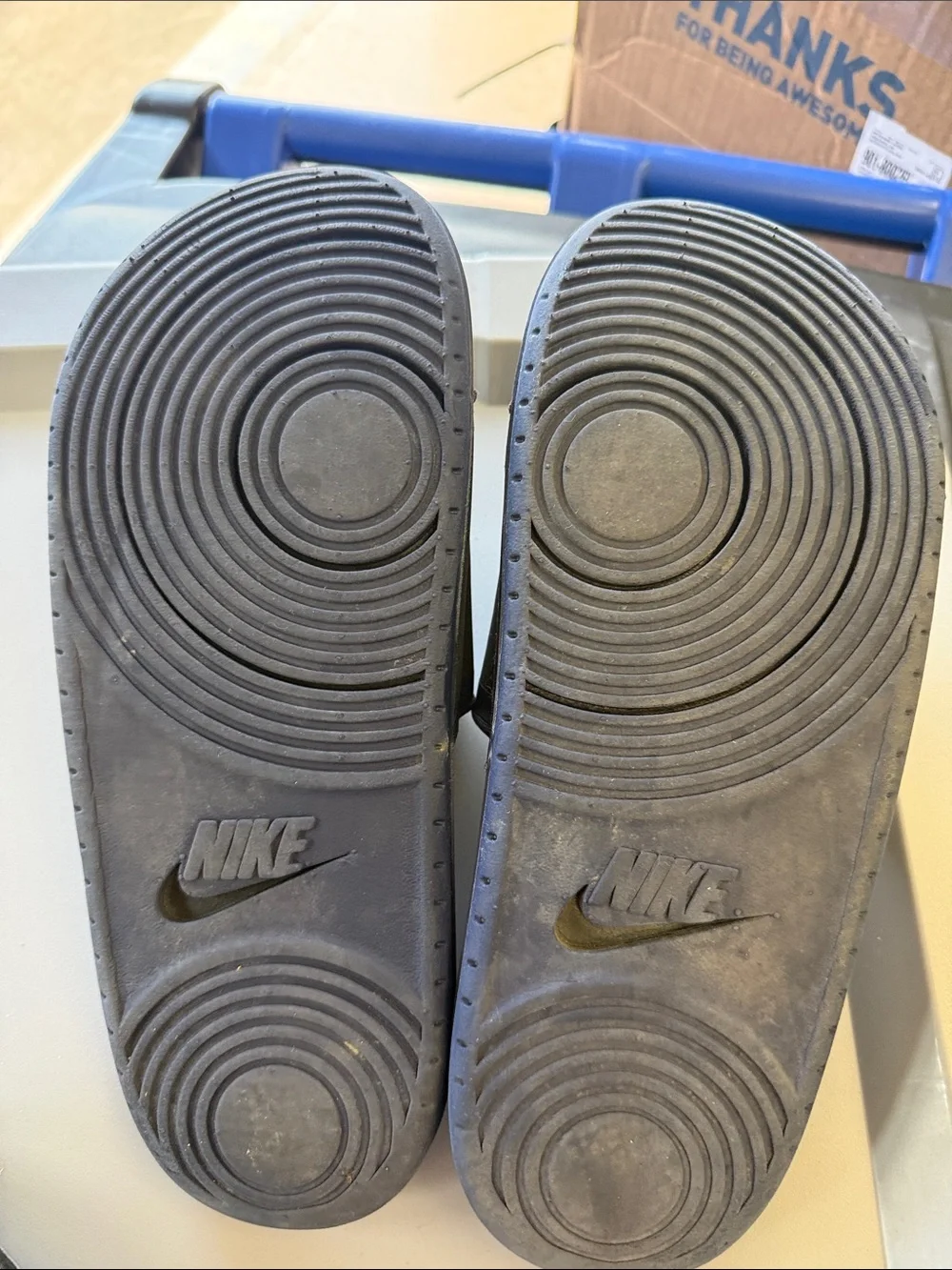 Nike lightweight black